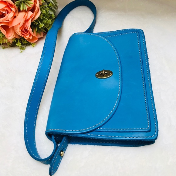 Fossil Blue Cowhide Leather Top Flap Handbag - Picture 6 of 8